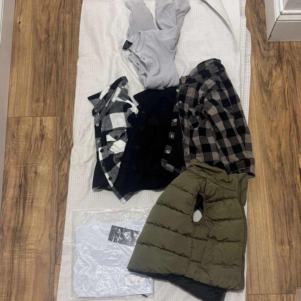 Little Bipsy Kids Clothing Set - Black, Gray, Green